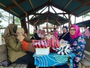 IKPS Agam Barat Gelar Pertemuan Bulanan di Objek Wisata Muaro Putuih