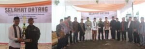 Lawang Juara I Lomba Pasambahan Adat Minang di Tigo Balai Matur