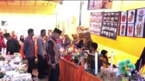 Pameran Projek SD Negeri 05 Surabayo Sukses, Ramai Dikunjungi Warga