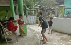 Kini Bermain Dakak dakak Musim di Kota Padang