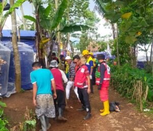 Kepala Markas PMI Bukittinggi Antar Langsung Donasi ke Cianjur