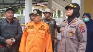Bupati Agam dan Kapolresta Bukittinggi ke Rumah Duka Tanah Longsor Sungai Landia