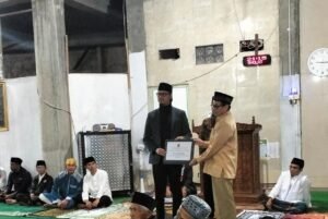 Tim I Safari Ramadhan 1444 H Dipimpin Wako Kunjungi Masjid Jamik Mandiangin 