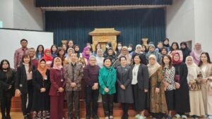 International Women’s Day, Dr Kemal Gani Bedah Buku Biografi di Tokyo