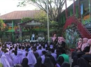 Lebih Mengenalkan Ajaran Islam, SDN 03 Pakan Kurai Peringati Isra Mi’raj
