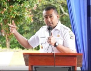 Sedang di Mentawai, Wagub Sumbar Audy, Berjuang Selamatkan Keluarga