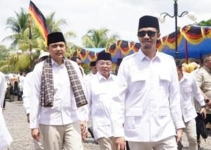 Yayasan Prabowo Subianto Bantu RSUD Bukittinggi Satu Unit Ambulance