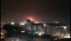 Kilang Minyak Pertamina KPI RU II Dumai Riau Meledak dan Terbakar