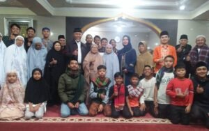 Gubernur Sumbar Mahyeldi Ikuti Itikaf di Masjid Jamik Pasar Lawang Tigo Balai