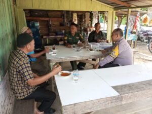 Ada Apa?, Bhabinkamtibmas Muaro Kiawai, Gn. Tuleh, Sambangi  Jorong
