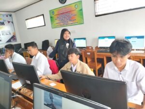 Peserta Didik 4 PKBM Agam Ikuti Gladi Bersih  Tahun 2023 di PKBM Darul Ulum