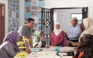 Pelaksanaan Ujian Paket C di SKB Ditinjau Dikbud Kabupaten Agam