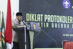 Wakil Ketua HTI Kwarda Sumbar Thamrin Buka Diklat Protokoler Daerah