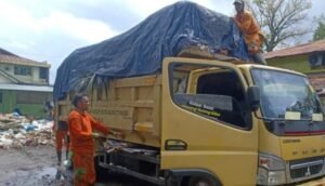 Selama Libur Lebaran Timbulan Sampah Kota Bukittinggi Naik 10 Persen
