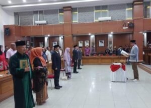 Wali Kota Bukittinggi Lantik 4 Pejabat Eselon II, Termasuk Direktur RSUD