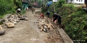 3 Proyek Jalan di Palupuh Senilai Rp2 Miliar, Ditinggal Pemborong