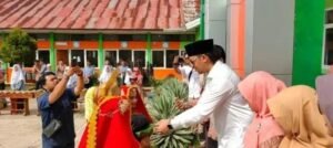 Walikota Erman Safar Tutup Masa Ta’ruf MTsN 1 Bukittinggi Ta’ruf Madrasah