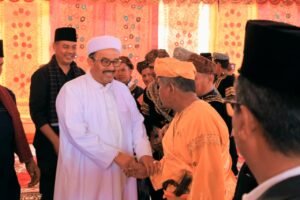 Se-Abad Absen, “Gala Sako Dinaiak Gadangkan”, Benny Utama Bagala Kari Marajo