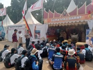 Stand Pameran Kwarda 03 Sumbar Ramai Dikunjungi Peserta Rainas XII