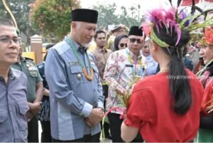 Gubernur Sumbar Kunker ke Mentawai, Disambut Tari ‘Turu’ Kreasi Siswa
