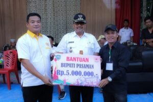 Laga Sepak Bola Mini Batu Ampar CUP II Pasaman Sukses, Bupati Beri Bantuan