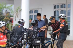 Bupati Pasaman Lepas Rombongan Pembawa Pesan Terhadap Lingkungan