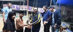 24  Klub Berlaga Bertanding Bola Volly, Memperebutkan Hadiah Bupati Cup