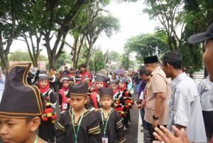 Wabup Tanah Datar Lepas Karnaval Pesta Siaga Kwarcab 0304 Tanah Datar