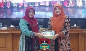 DWP Kota Bukittinggi Kedatangan Tamu DWP Kabupaten Bandung