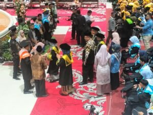 UIN Sjech M. Djamil Djambek Bukittinggi Wisuda 441 Sarjana, 10 Pasca