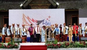 Staf Ahli Menperakrap Pukul Tontong Berusia 300 Tahun, Tanda Pembukaan FPM