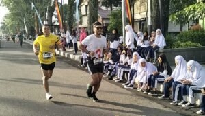 Ratusan Pelajar Bukittinggi Saksikan Minang Geopark Run Bukittinggi