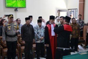 Ketua DPRD Agam Hadiri Pelantikan Wakil Ketua Pengadilan Negeri Lubuk Basung