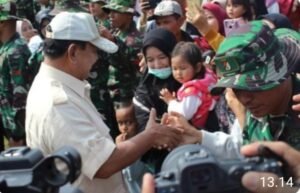 Menhan Prabowo Kunjungi Posko Erupsi Marapi di Batu Palano
