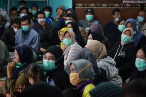 Bupati Eka Putra dan Forkopimda Kunjungi Pengungsi Korban Erupsi