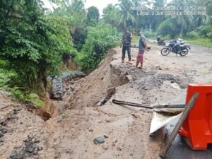 Habis Tahun, Habis Pula Proyek Batu Bronjong Jalan Bawan-Batu Kambing