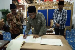 Bupati Tanah Datar, Tanah Hibah Akan Dibangun Kantor Camat Representatif 