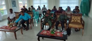 PPS Kelurahan Kayu Kubu Berikan Pembekalan 24 Satlinmas Pemilu Tahun 2024