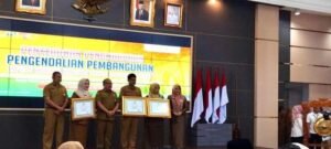 Bagian Administrasi Pembangunan Sekretariat Daerah Raih Peringkat II