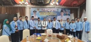 Ketua DPP BKPRMI Serahkan Penghargaan Kepada Bupati Eka Putra
