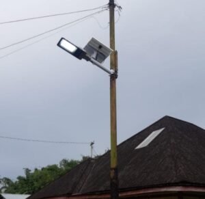 BKMS dan Perantau Matur Bantu Lampu Penja ke Menuju Masjid Mushalla