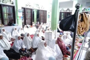 Senang Bupati Tanah Datar Eka Putra, Disuguhi Penampilan Tahfizh Muda