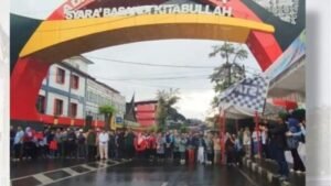Pemko Bukittinggi Gelar Jalan Sehat Bersama Kopri dan Masyarakat