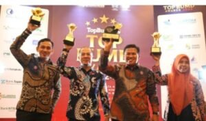 Hebat!, Wako Bukittinggi dan BPRS Jam Gadang, Dapat Penghargaan lagi