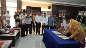 Pj. Bupati Mentawai Fernando Tandatangani Kerjasama dengan UNP
