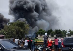 Kebakaran Hebat Landa Jalan By Pass Bonjo Baru Aur Kuning Bukittinggi