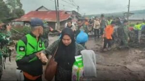 Marapi Banjir Lahar Dingin, 45 Warga Nagari Bk Batabuah Diungsikan