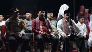 Ketua DPRD Agam Hadiri Pawai Obor, Menyambut 1 syawal 1445 H/2024 M