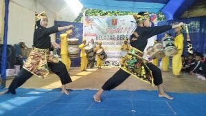 SDN 11 Pudung dan SDN 13 Lubuk Alung Belajar Bersama Permainan Anak