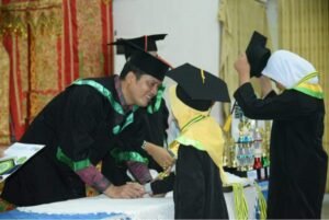 Sekda Pd. Pariaman Rudy Wisuda 823 Hafiz Quran Program Gebu Sipapa